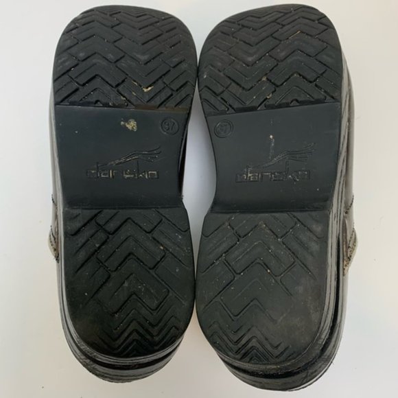 Dansko Brown Classic Clogs - Picture 7 of 8